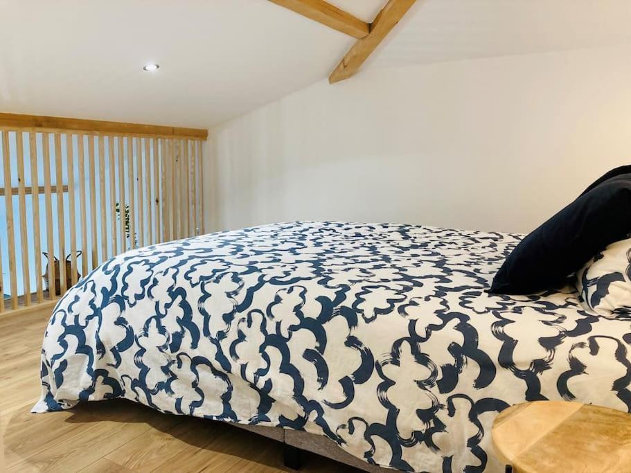 L'Ecrin De Chapoulier Apartment Montoison Екстериор снимка